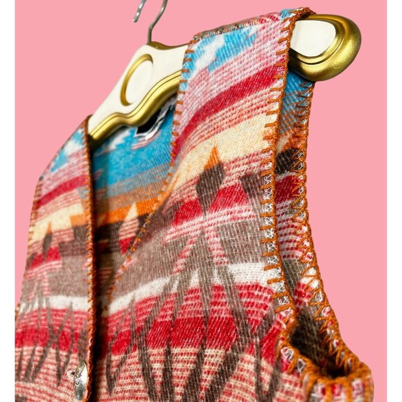 Womens Fall Soft Wool Blend Blanket Vest Fringe Western Aztec Pattern Outerwear - Picture 3 of 10